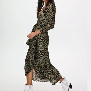 Little Moon (Aritzia) Celestial dress